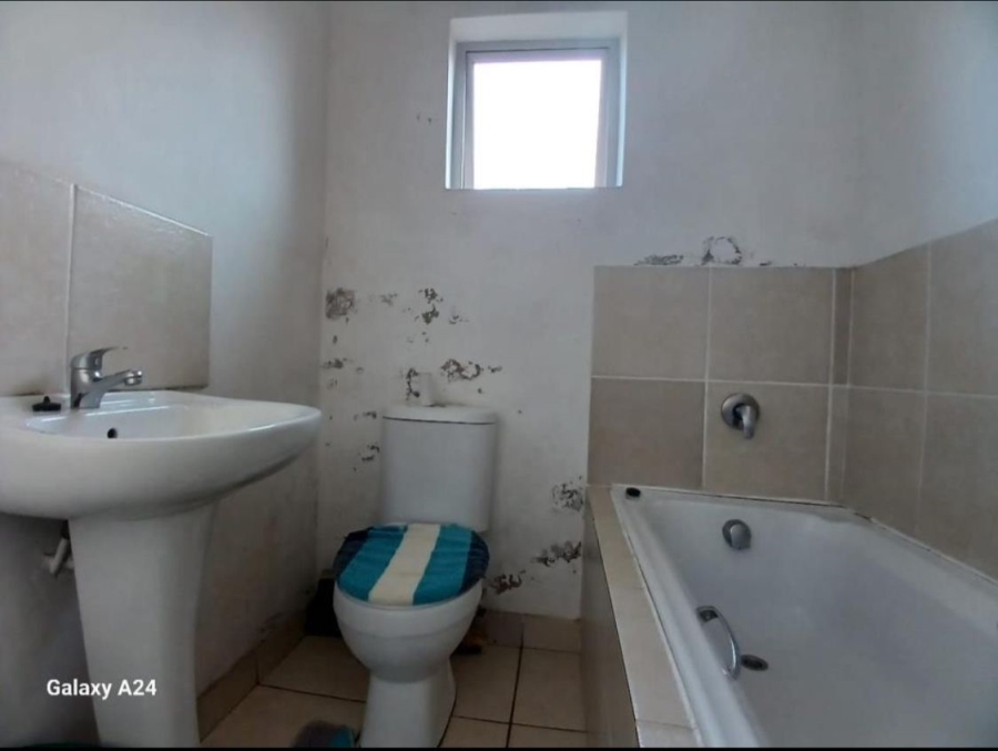 3 Bedroom Property for Sale in Haven Hills Eastern Cape